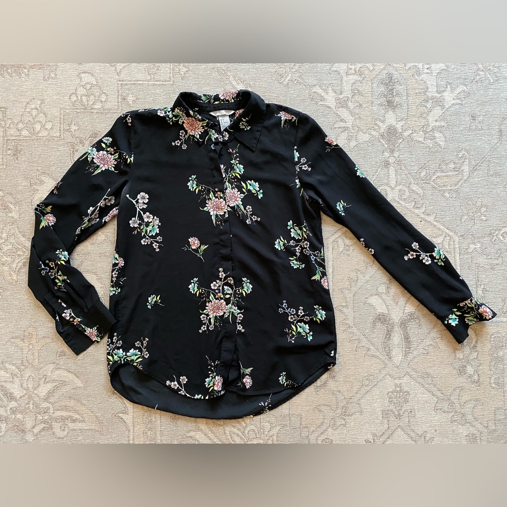 Women’s H&M Dress Shirt